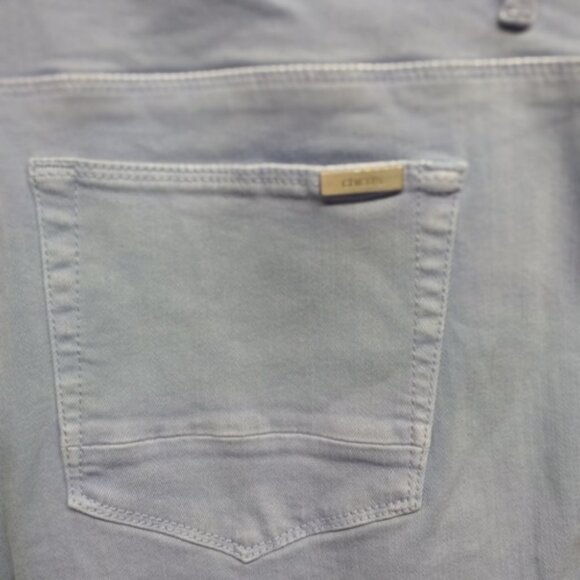 The So Slimming Girlfriend Crop Jeans by Chico's Size 2 - Picture 3 of 5